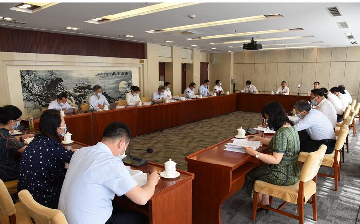 【兩會快訊】甘肅代表團分組審議全國人大常委會工作報告，唐仁健參加第二小組會議并發(fā)言