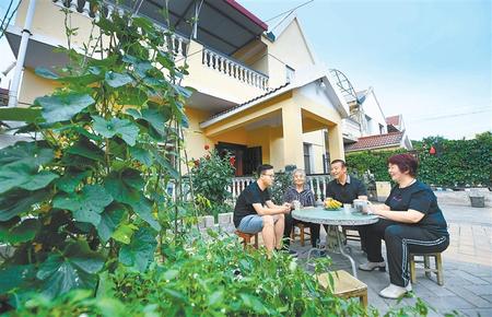 【走向我們的小康生活】“小康大街”，夢實(shí)現(xiàn)的地方