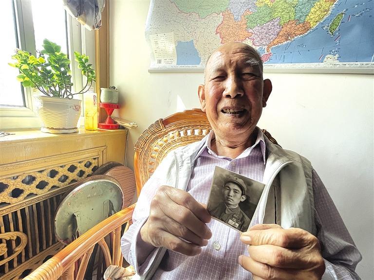 89歲抗美援朝老兵屈長(zhǎng)杰：我和戰(zhàn)友們打下七架半敵機(jī)
