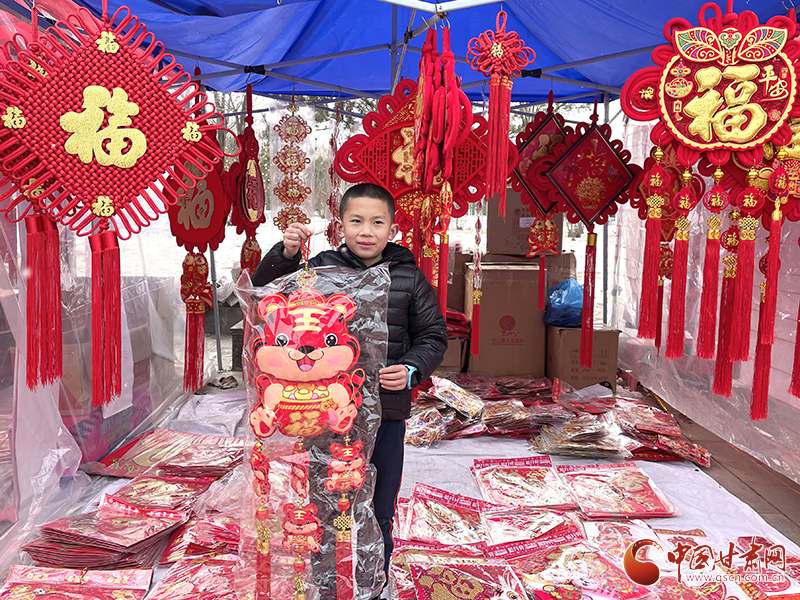 【網(wǎng)絡(luò)中國節(jié)·春節(jié)】甘肅靜寧：過年的儀式感，從置辦年貨開始