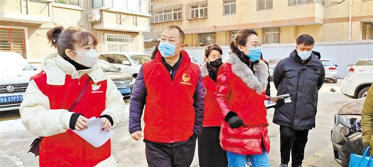 【新春走基層】解決雞毛蒜皮 感受社區(qū)“微幸?！?>
        </a><em>【新春走基層】解決雞毛蒜皮 感受社區(qū)“微幸?！?/em></li>
    <li><a  target=