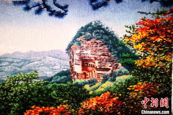 圖為劉云帆刺繡作品——麥積山石窟。(資料圖) 甘肅省非遺保護(hù)中心供圖